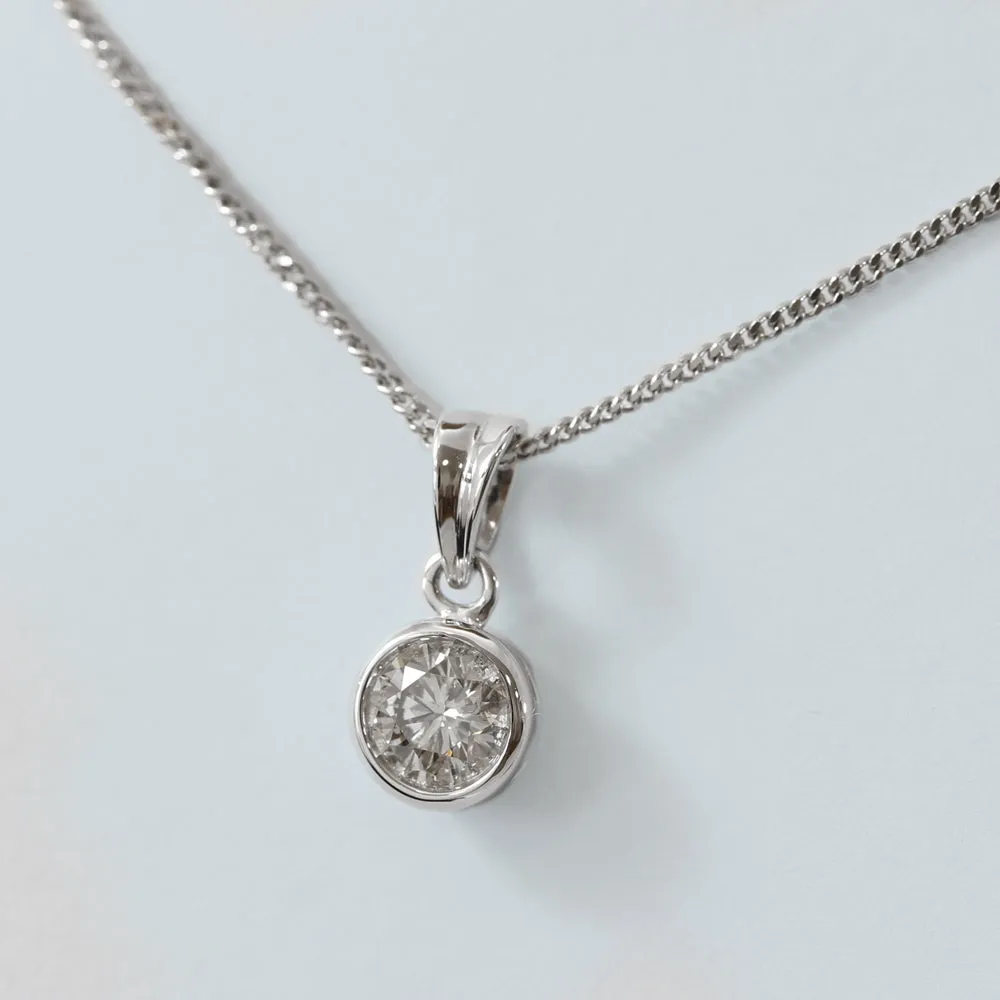 18ct White Gold 0.50ct Diamond Pendant