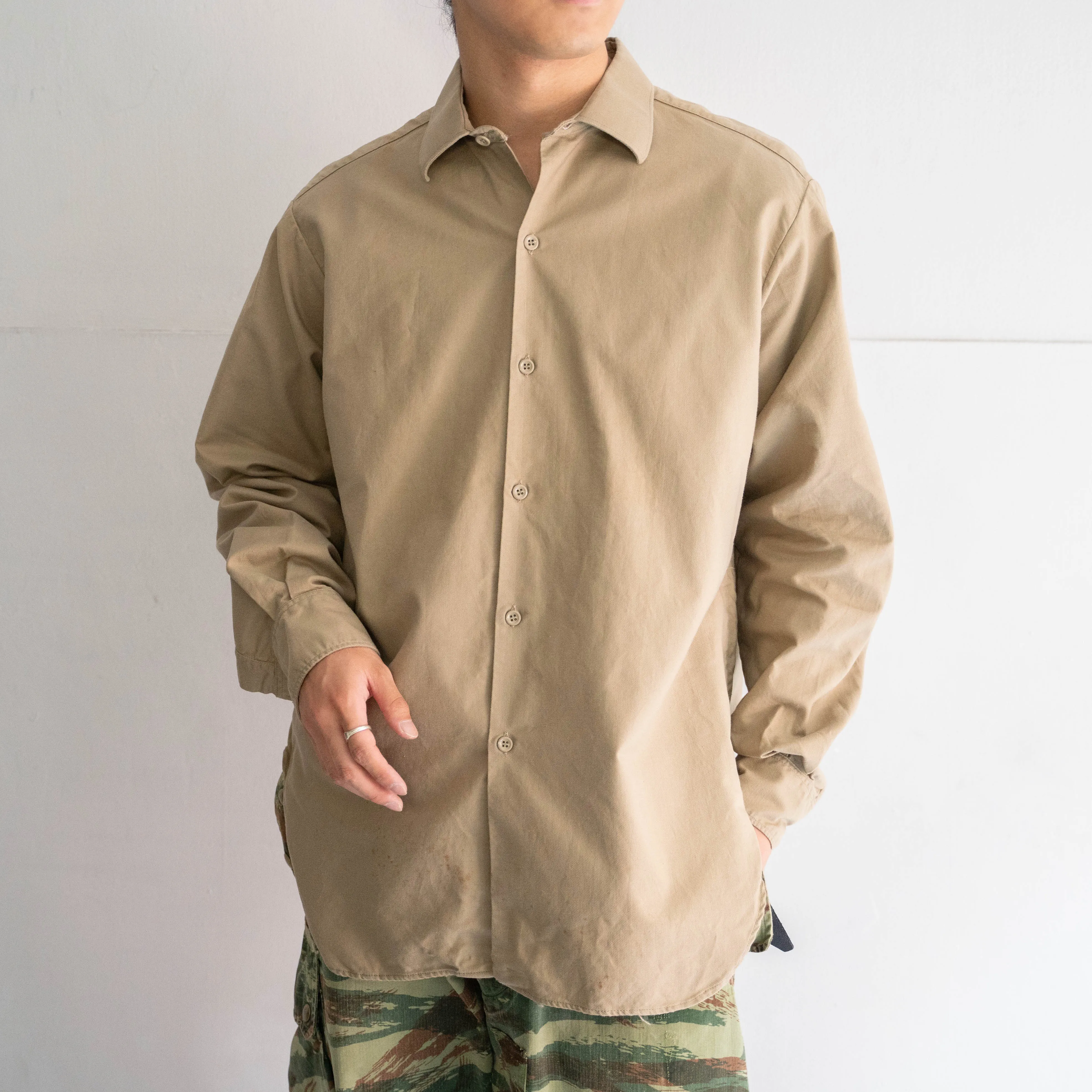 1960-70s French military basic chino shirt 'dead stock' -1 wash-