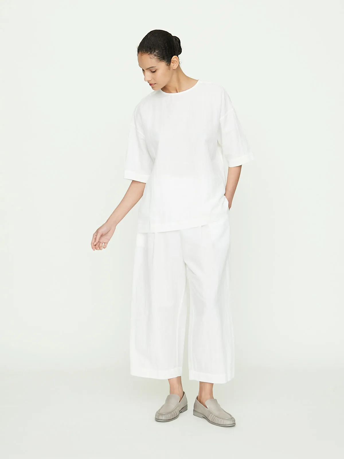 Front Tuck Bulky Pants 2 in Off White