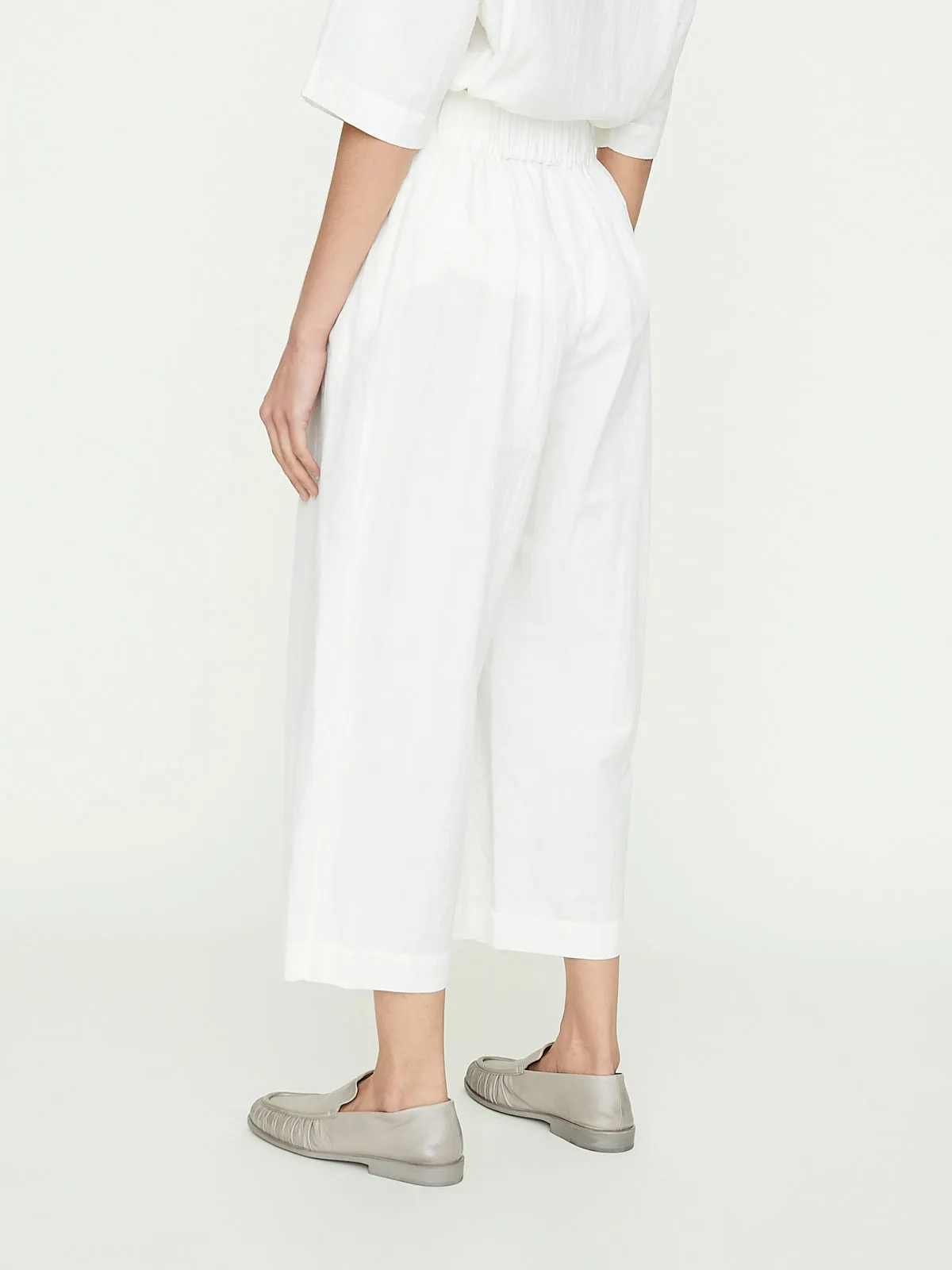 Front Tuck Bulky Pants 2 in Off White