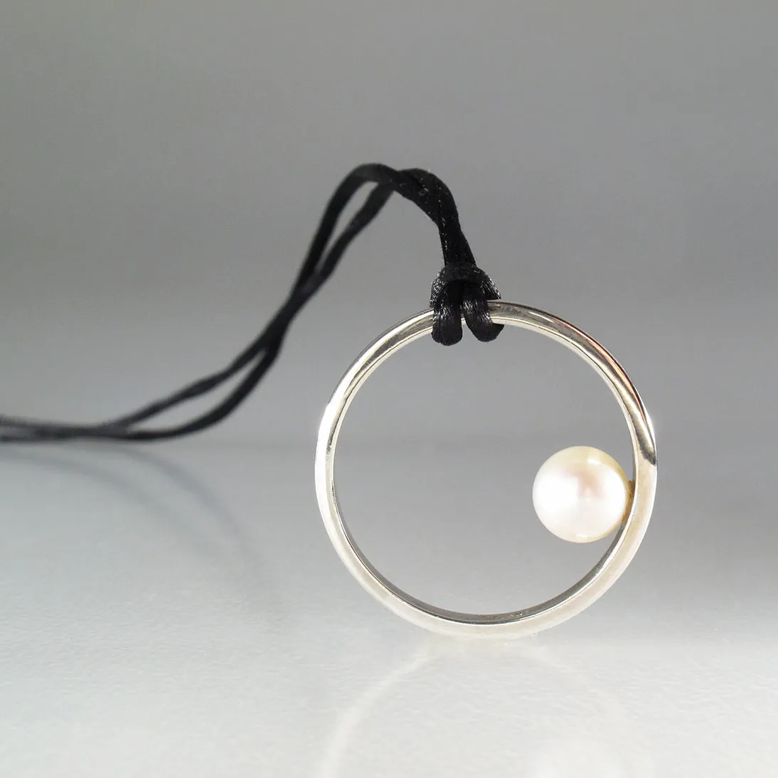 H5A Pendant