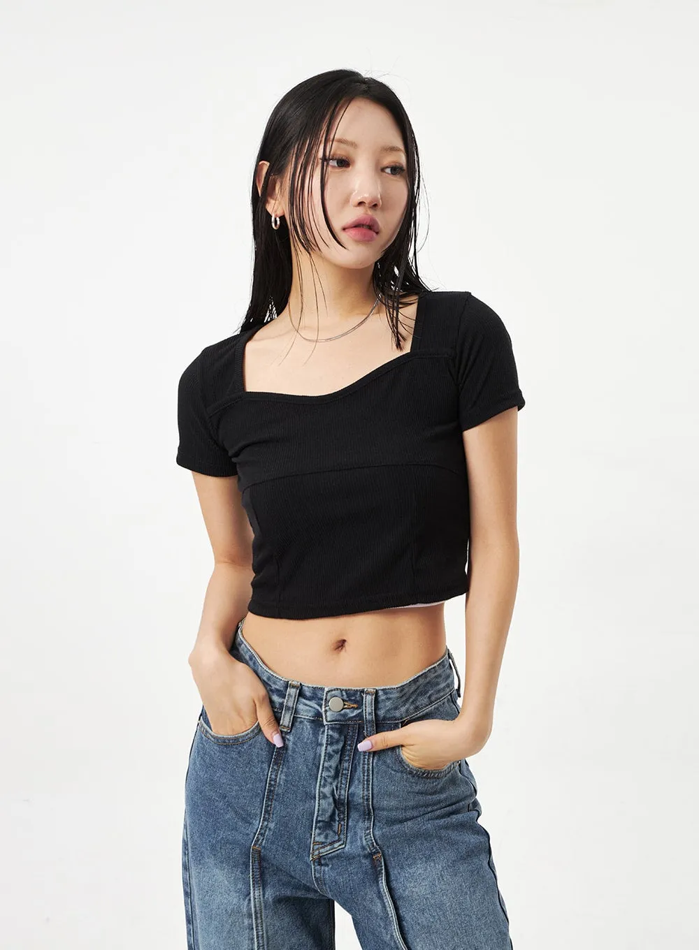Heart Neck Cropped Tee CA320