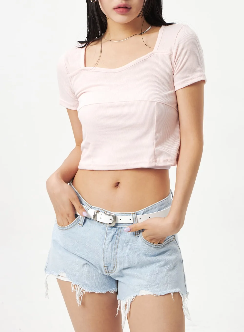 Heart Neck Cropped Tee CA320
