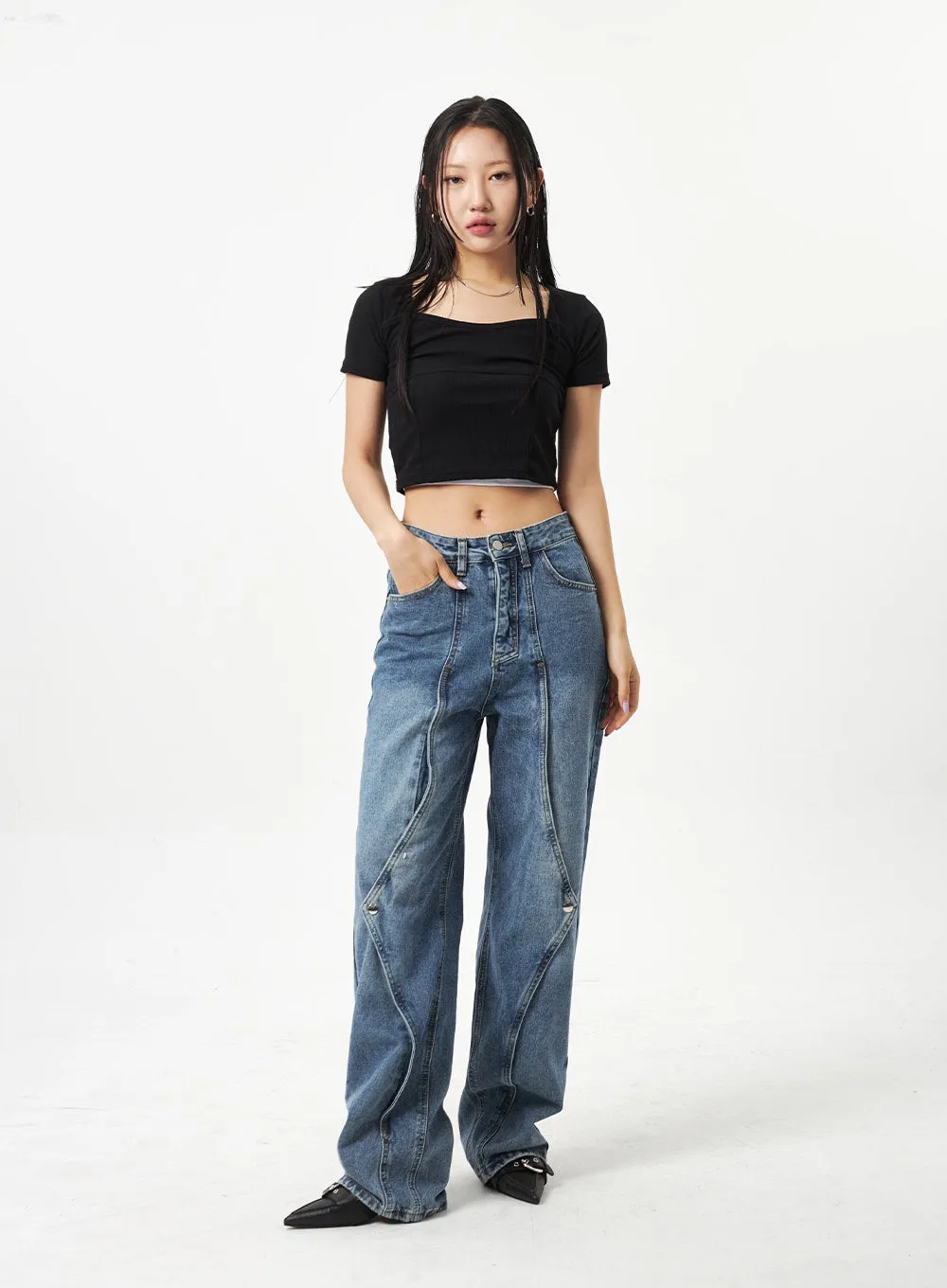 Heart Neck Cropped Tee CA320