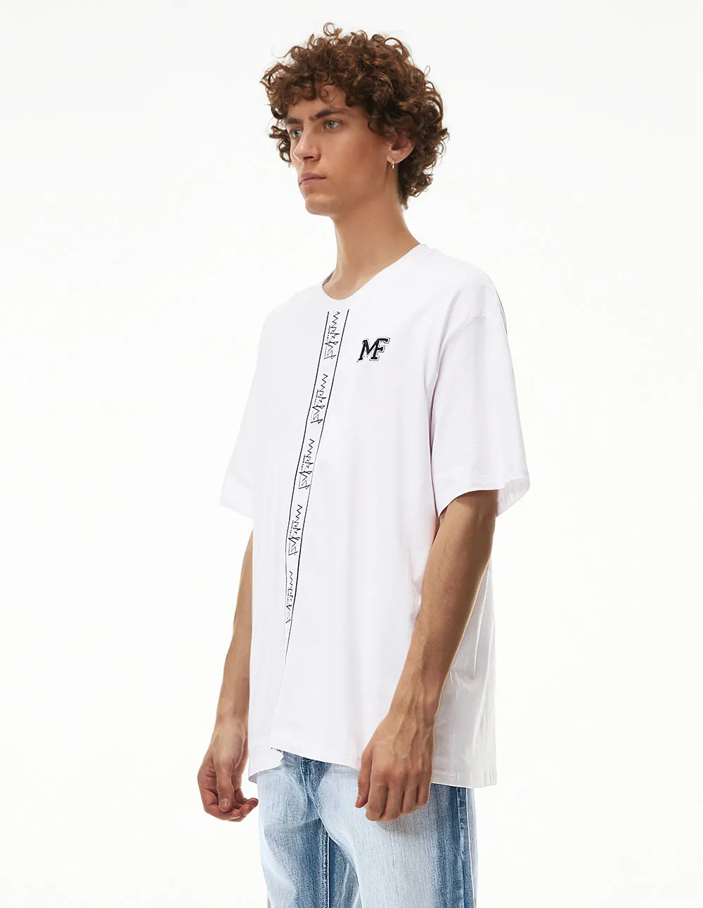 MARK FAST MEN OVERSIZE T-SHIRT WITH MF LOGO STRAIGHT STRIP EMBROIDERY