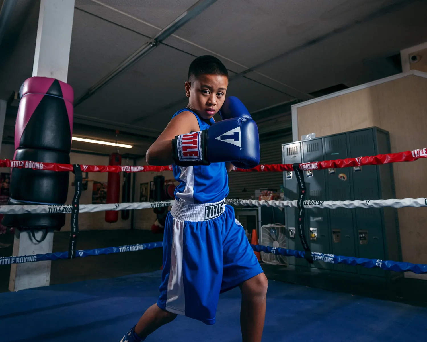 TITLE Boxing Aerovent Elite Amateur Boxing Set 2.0