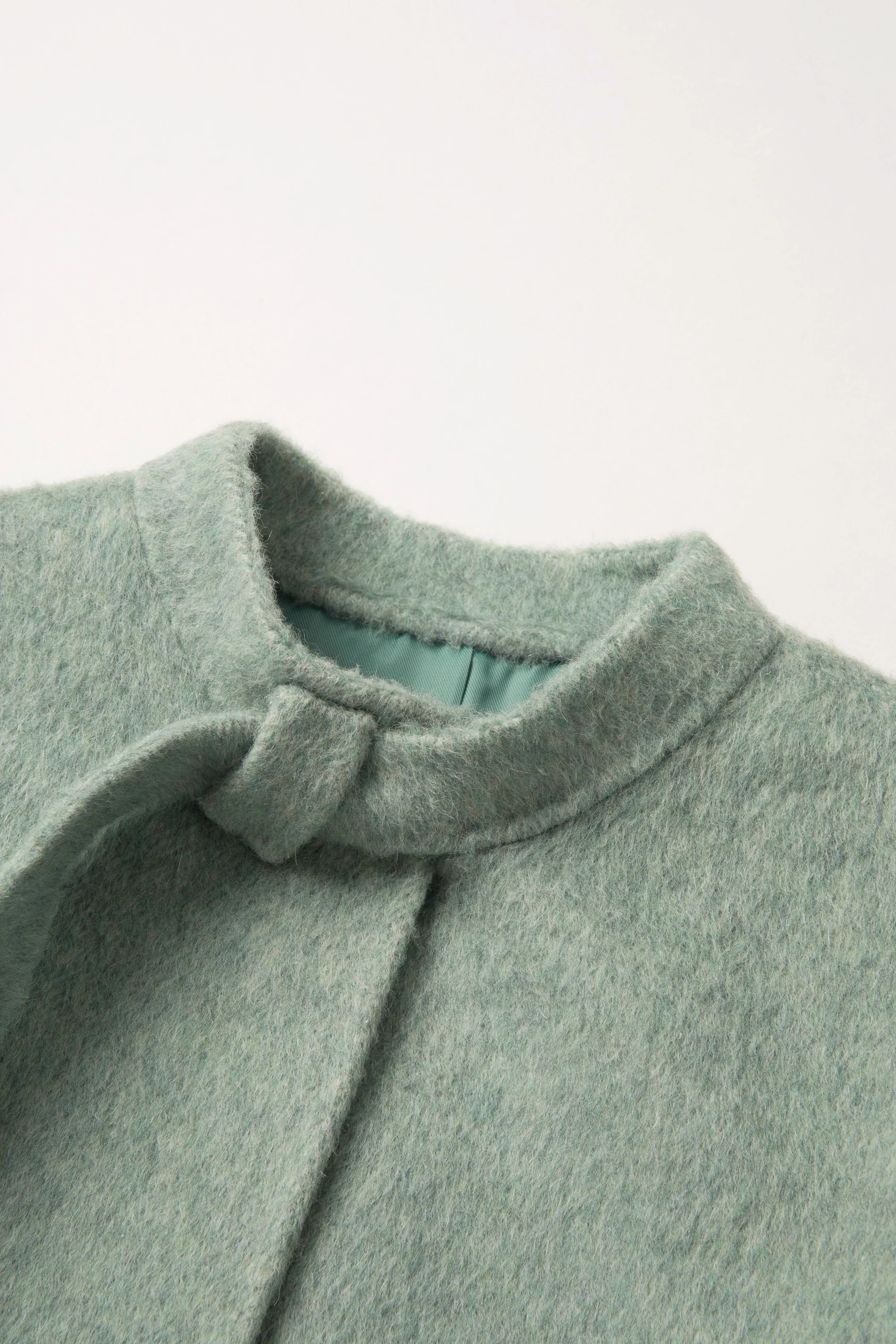 Woolen Long Sleeve Ruffle Jacket